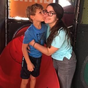 Meet your Posher, Olivia